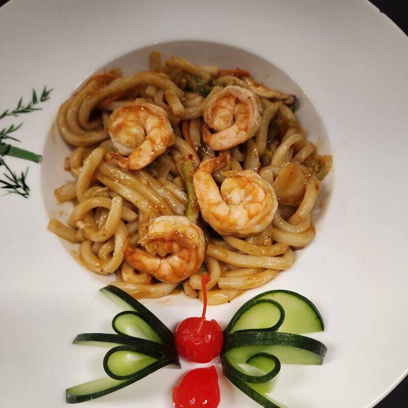 Yaki Noodles w. Shrimp